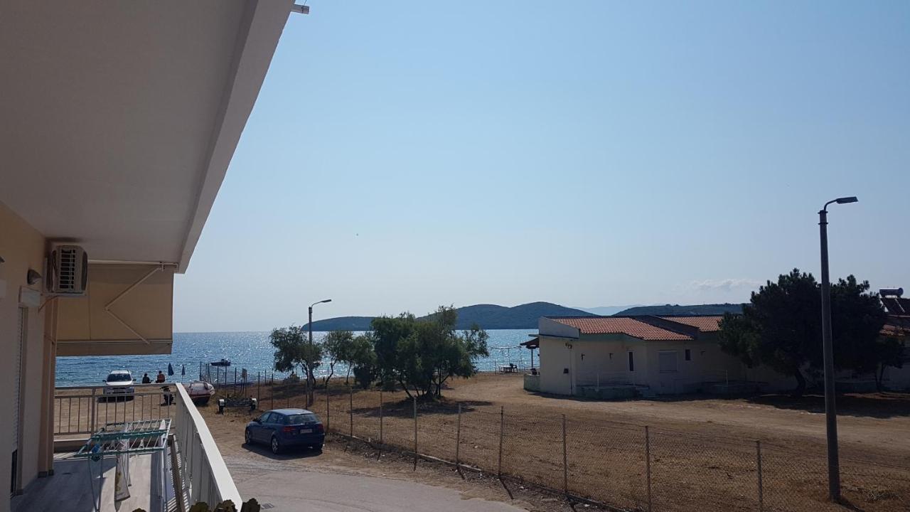 Néa Péramos Eva Beach Studio מראה חיצוני תמונה