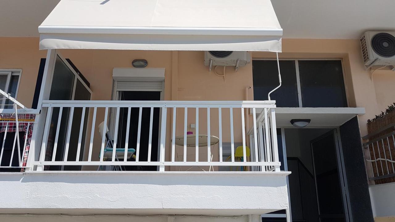 Néa Péramos Eva Beach Studio מראה חיצוני תמונה
